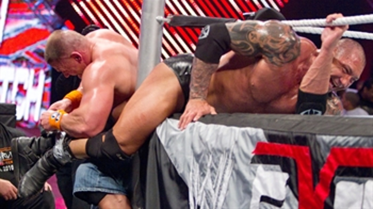 John Cena vs. Batista - WWE Title Last Man Standing Match: WWE Extreme Rules 2010 (Full Match)