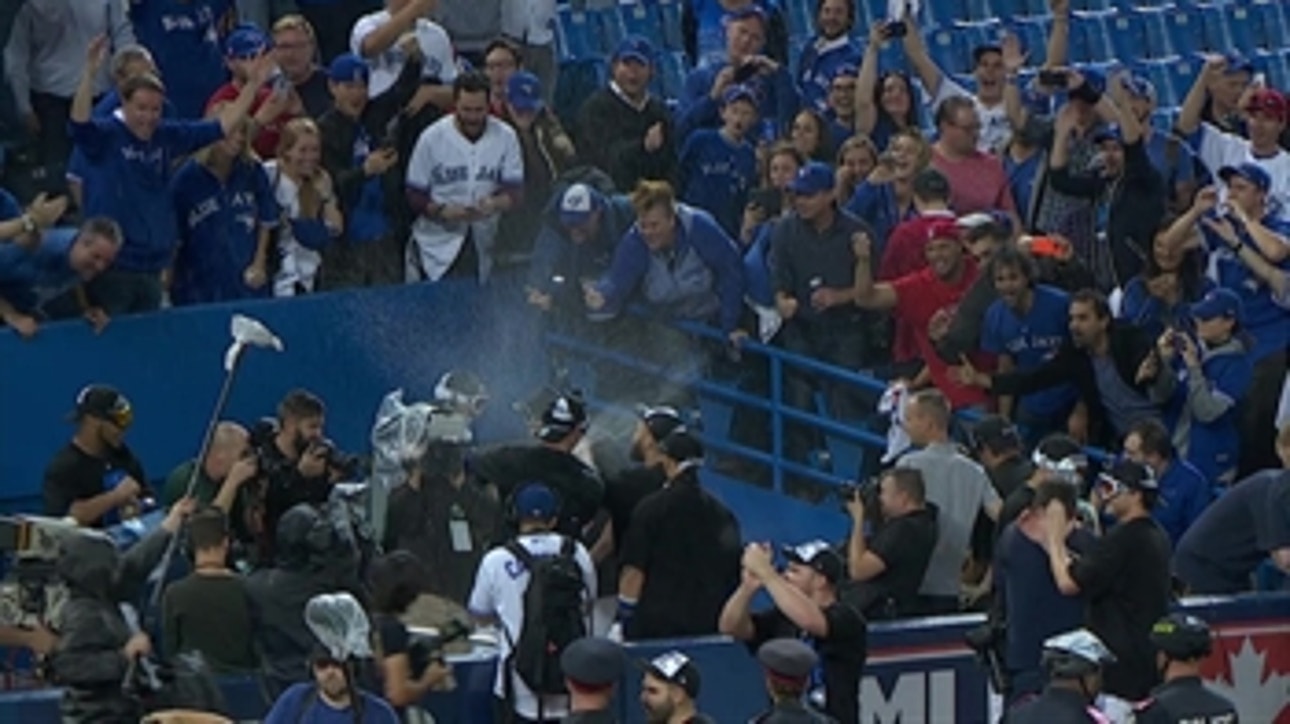 It's a party in Toronto, Blue Jays soak fans with champagne