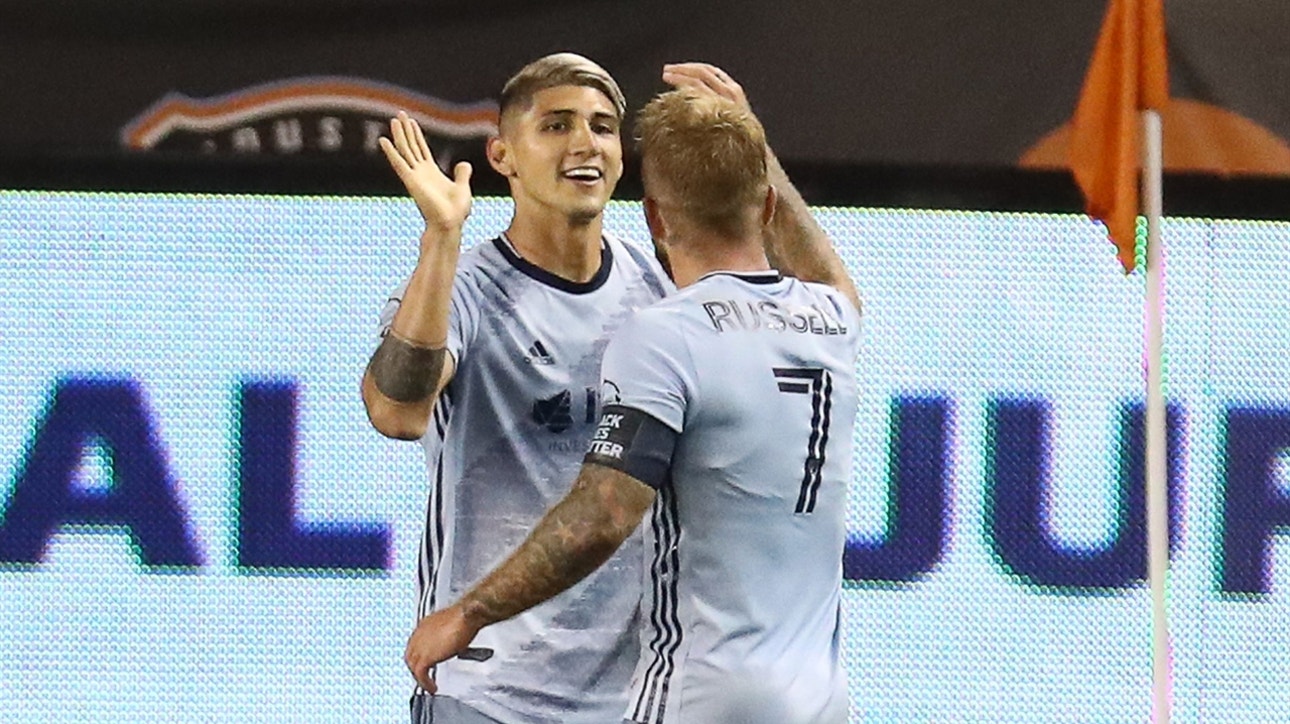 Alan Pulido provides both Sporting KC goals in 2-1 win over Houston Dynamo