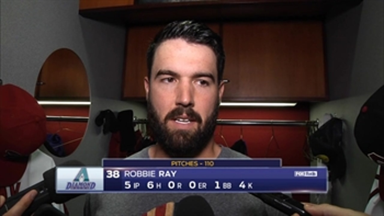D-backs' Ray battles for five scoreless innings