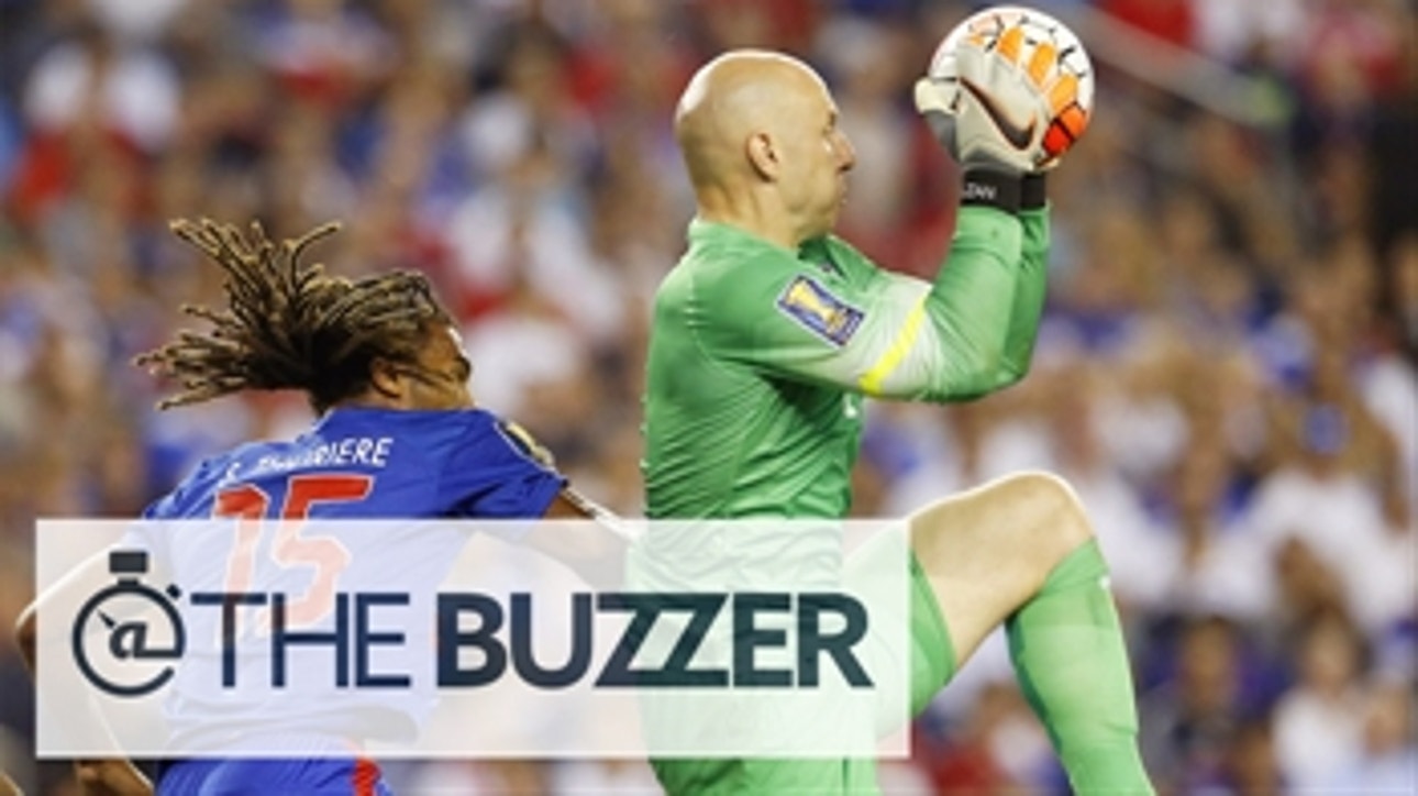 USA keeper Brad Guzan is pretty good with his left foot