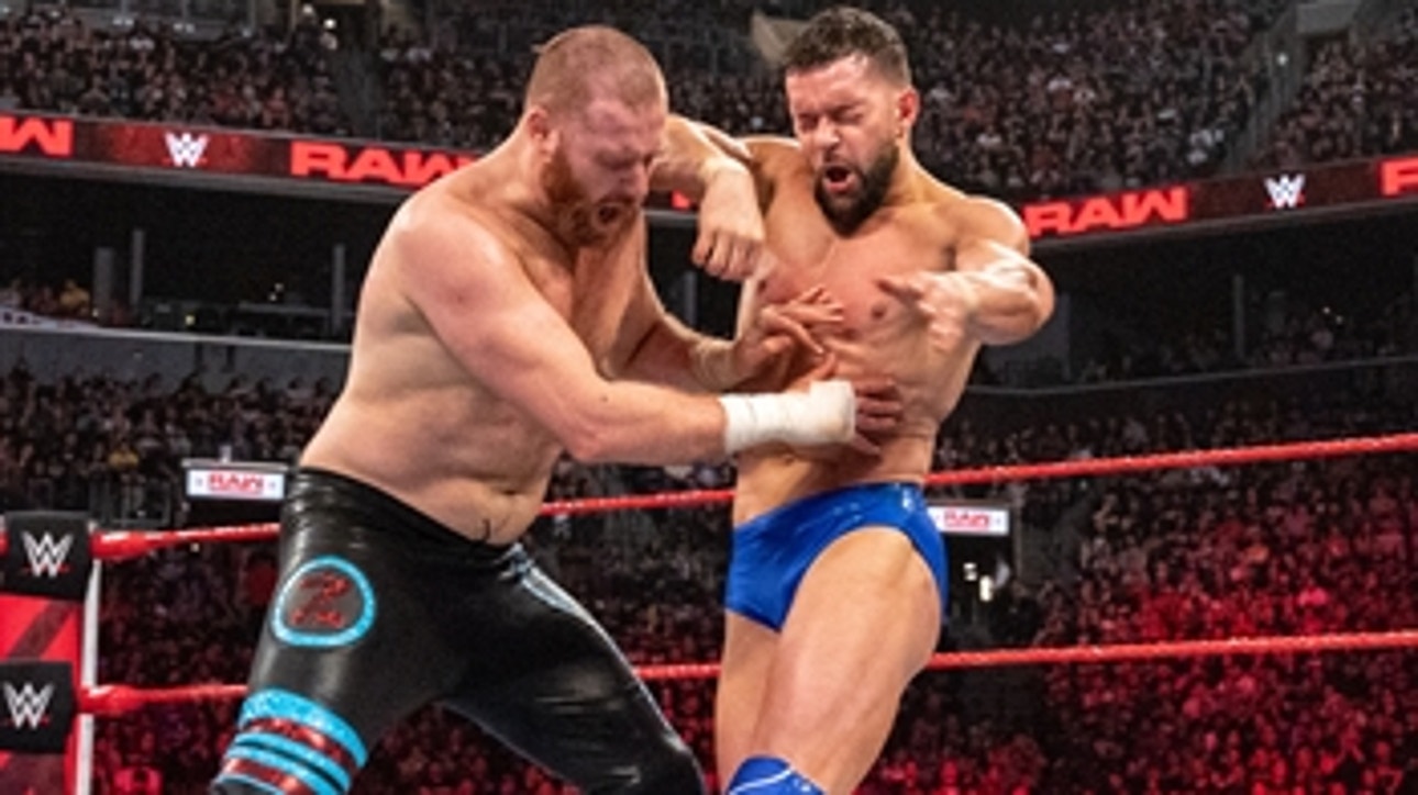 Finn B√É¬°lor vs. Sami Zayn √¢‚Ç¨‚Äú Intercontinental Title Match: Raw, April 8, 2019 (Full Match)