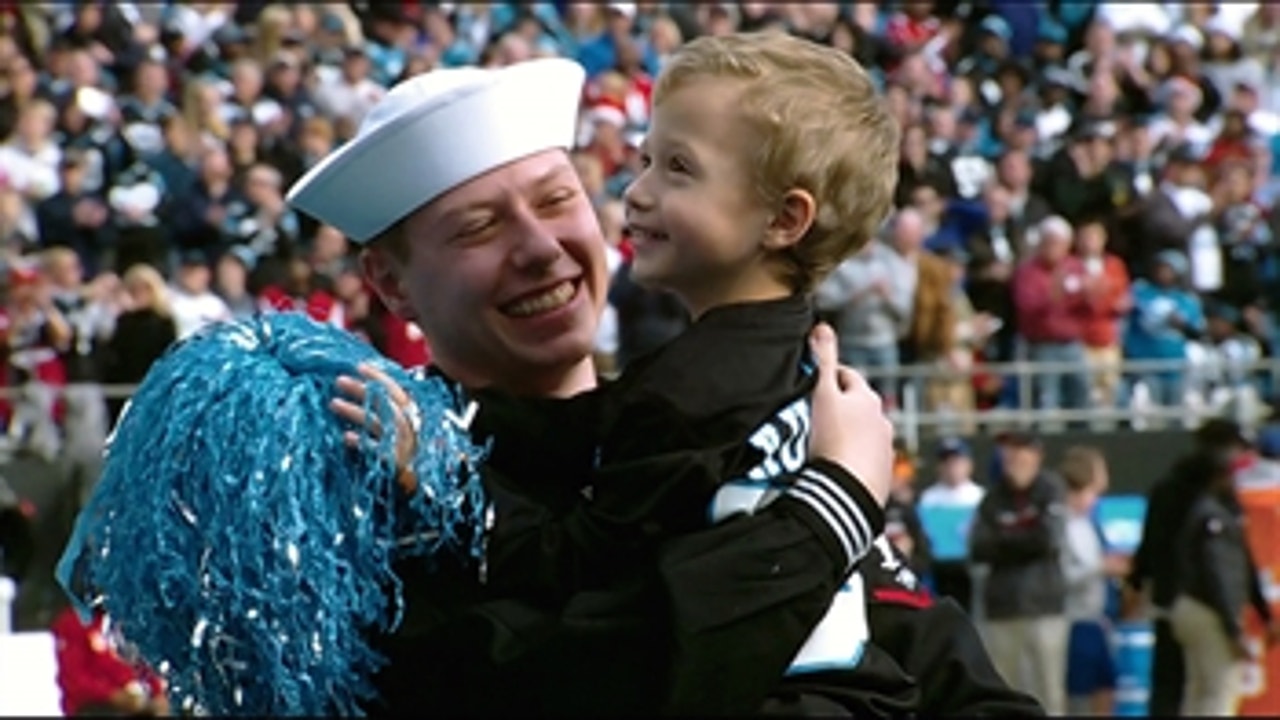 Panthers reunite military father and son on Christmas Eve