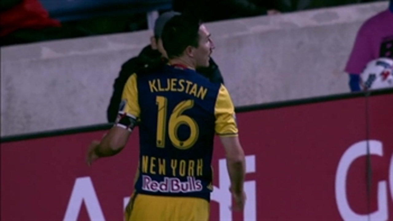 Sacha Kljestan doubles New York's advantage vs. Chicago ' 2017 MLS Playoff Highlights