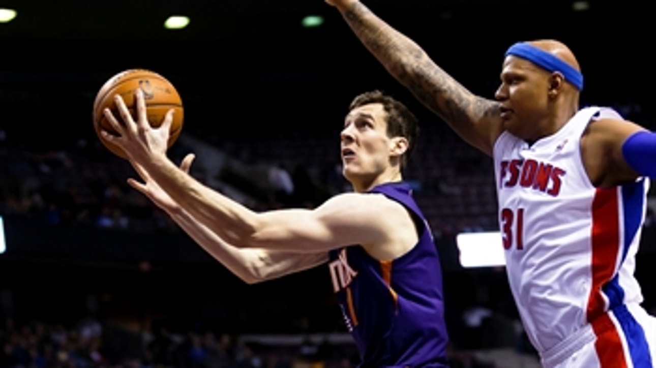 Suns edged by Pistons