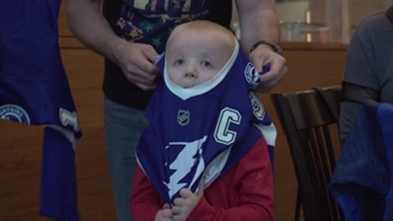 Lightning host holiday party at Children's Cancer Center