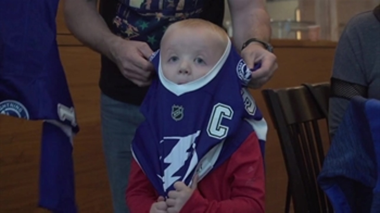 Lightning host holiday party at Children's Cancer Center