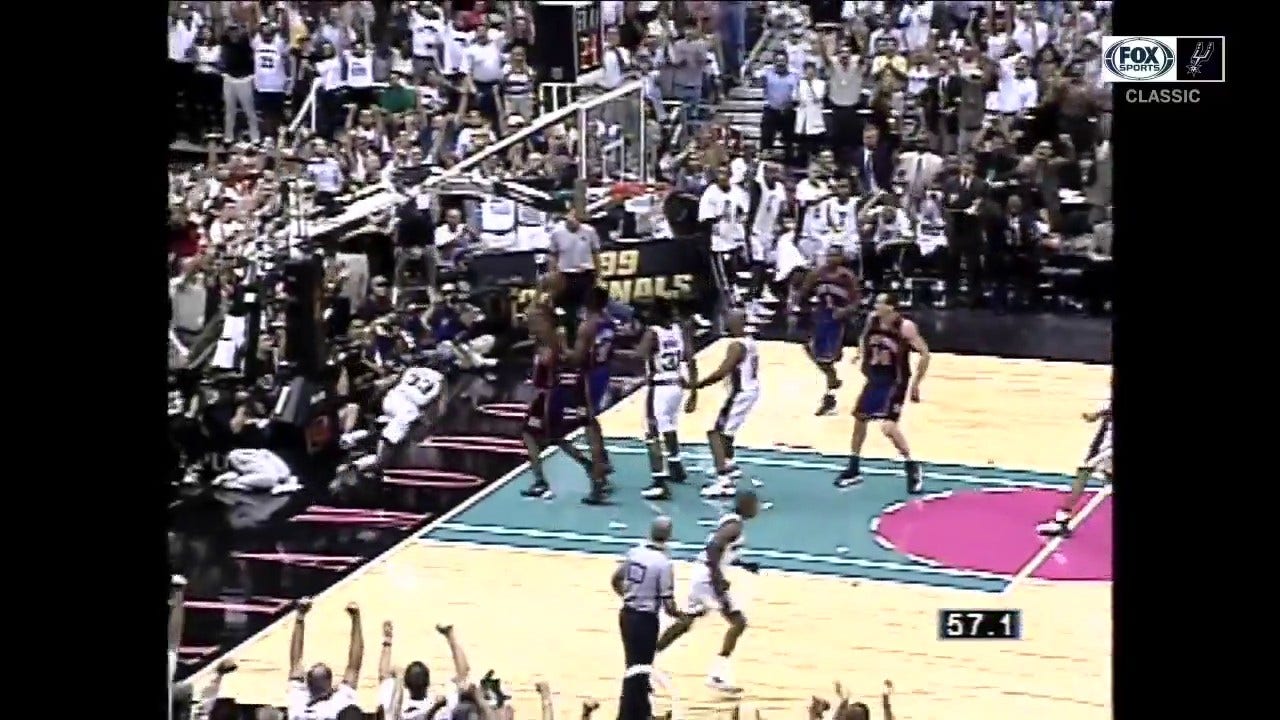WATCH: TWO-On-ONE Fastbreak, Antonio Daniels with the Finish ' Spurs CLASSICS