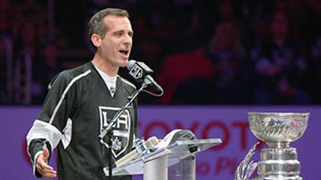 LA mayor at Kings rally: 'This is a big f**king day!'