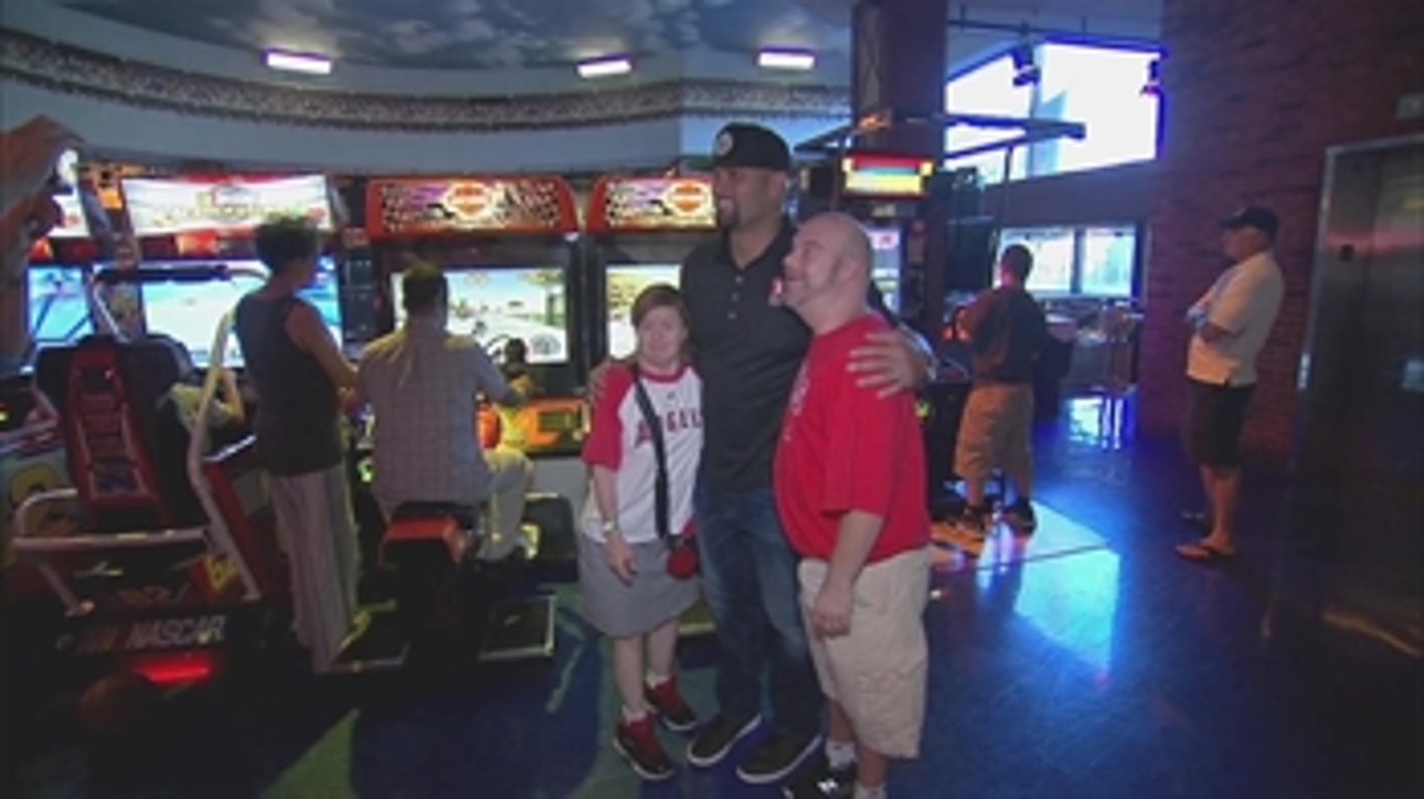 Angels Weekly: Pujols Family Foundation event at Downtown Disney