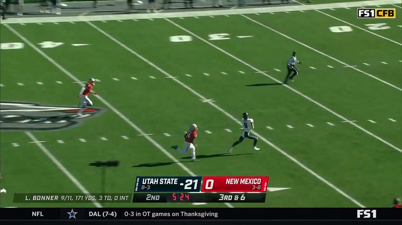 Derek Wright scores his second TD of the day on a 76-yard bomb from Logan Bonner, Utah State leads New Mexico, 28-0