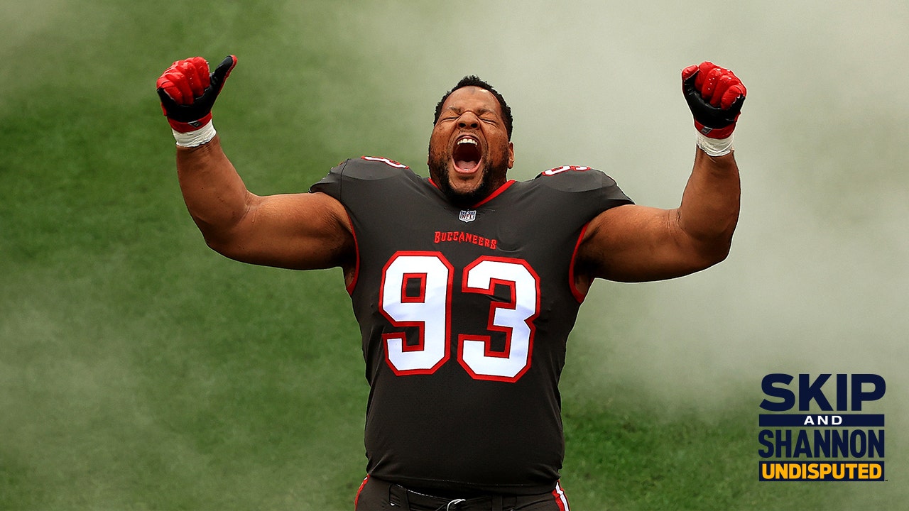 Skip Bayless reacts to Buccaneers re-signing Ndamukong Suh to a 1-year / $9M deal, "I'm shocked" | UNDISPUTED