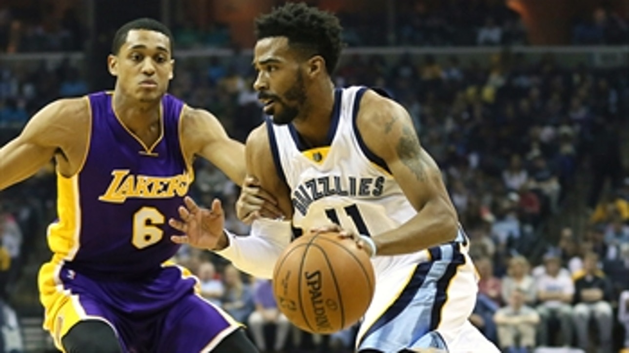 Sounding Off: Should Grizzlies be cautious with Conley's ailments?