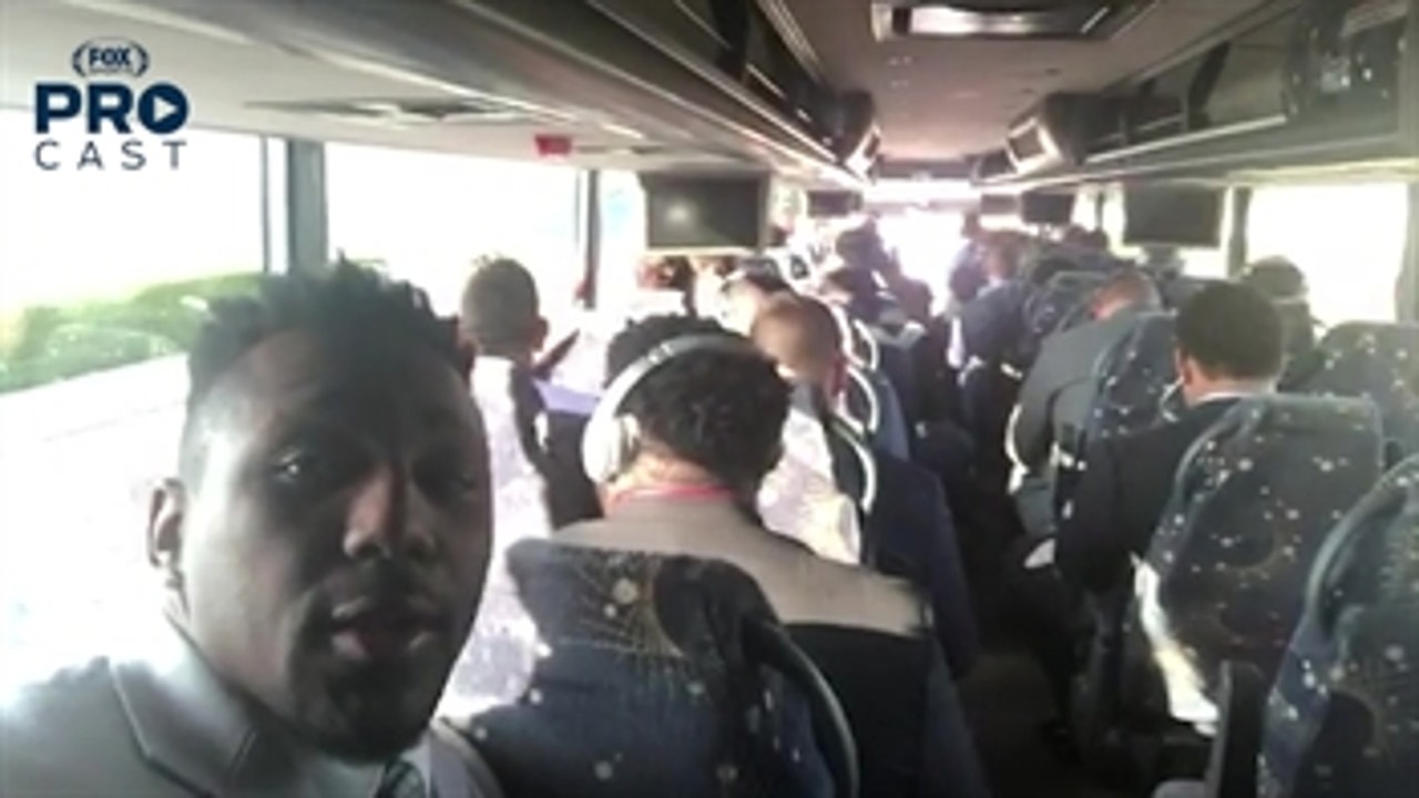 Panthers LB Thomas Davis gets you on the bus before Carolina's game vs. the Bucs