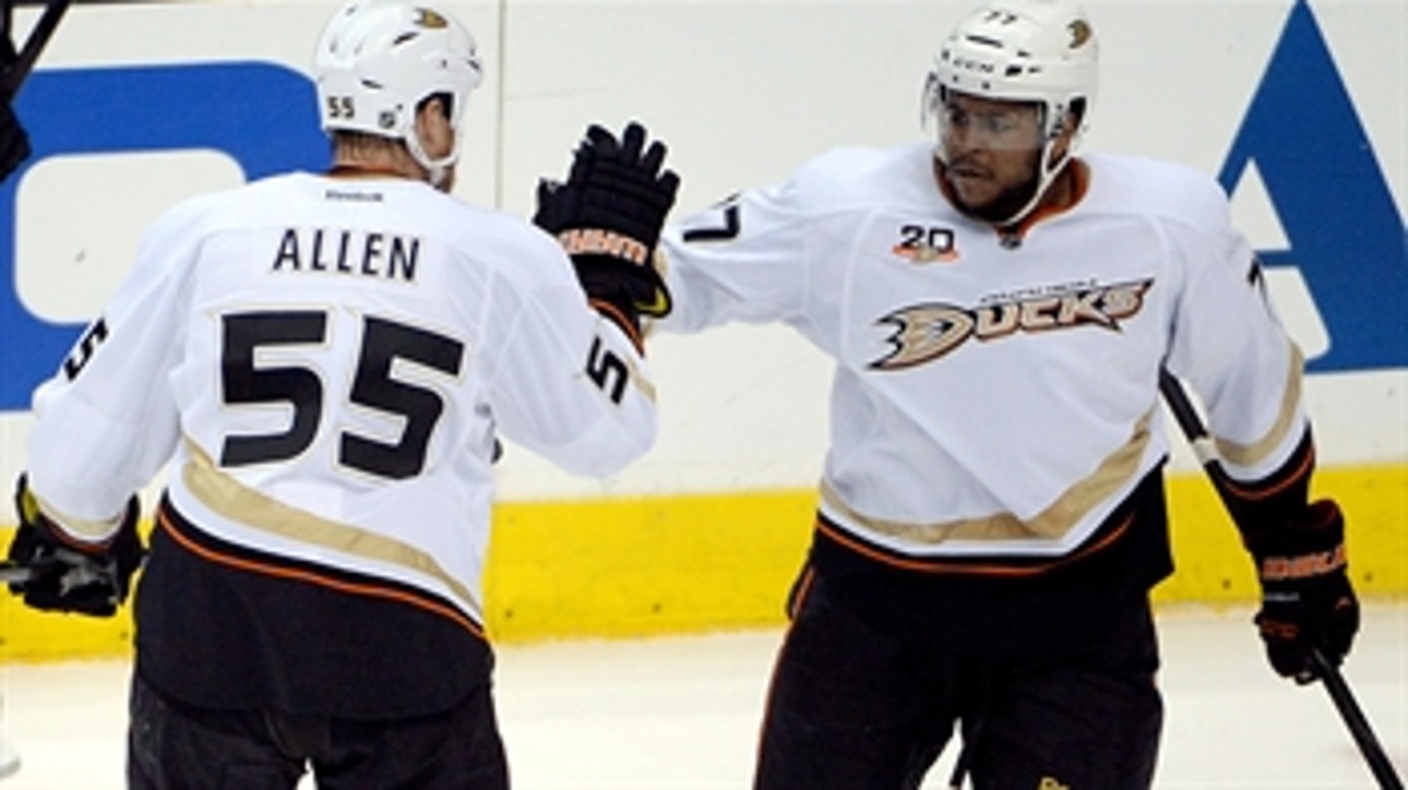 Ducks shut out Kings in Game 4, even series