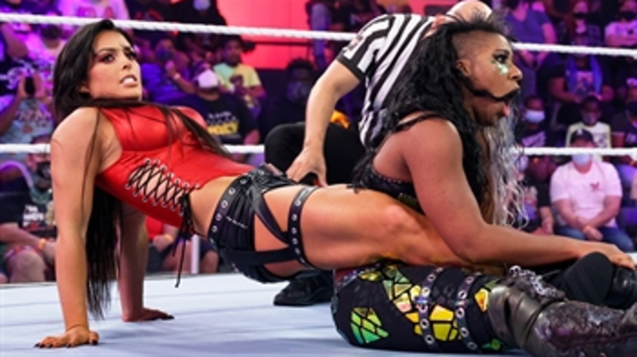 Ember Moon vs. Mandy Rose: WWE NXT 2.0, Oct. 5, 2021
