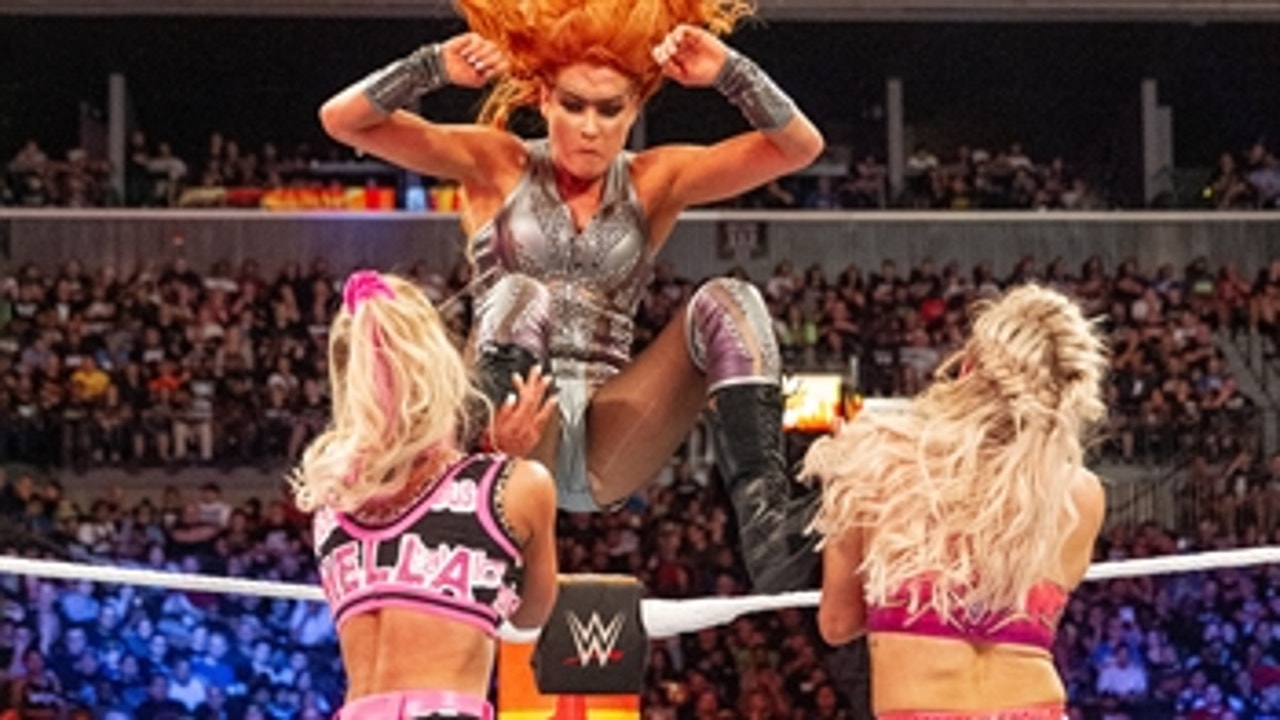 Carmella vs. Charlotte Flair vs. Becky Lynch - SmackDown Women's Title Triple Threat Match: SummerSlam 2018 (Full Match)