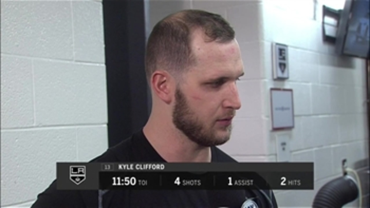 LA Kings Live: Clifford had 4 shots, 1 assist and 2 hits in win over Chicago
