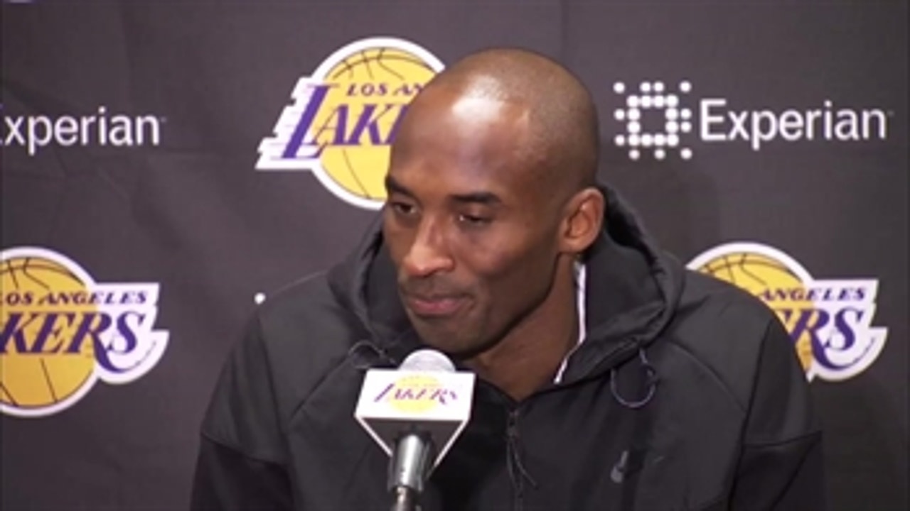 Kobe reacts to Julius Randle leg injury