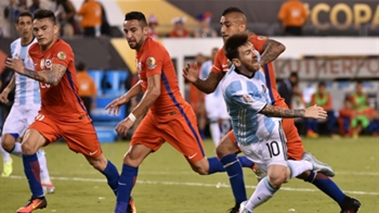 Lionel Messi gets booked for diving in Copa America final