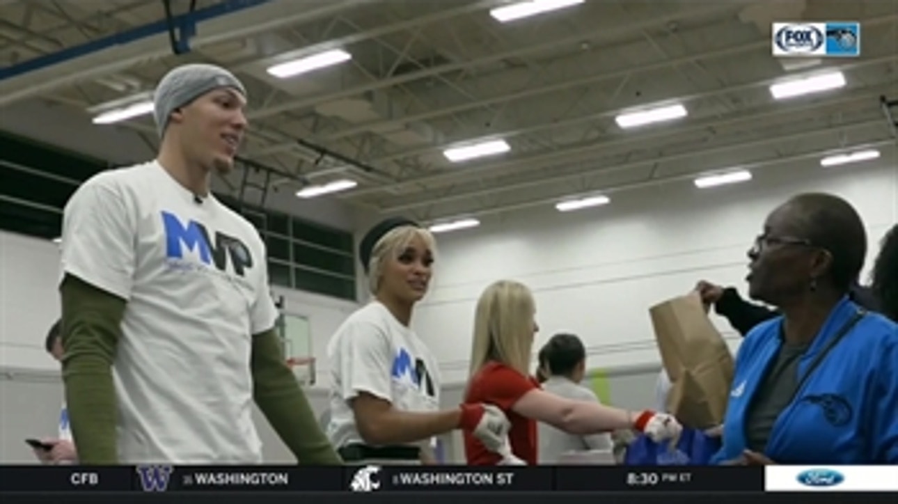 Aaron Gordon, Magic give out over 400 Thanksgiving dinners to in need families in Orlando