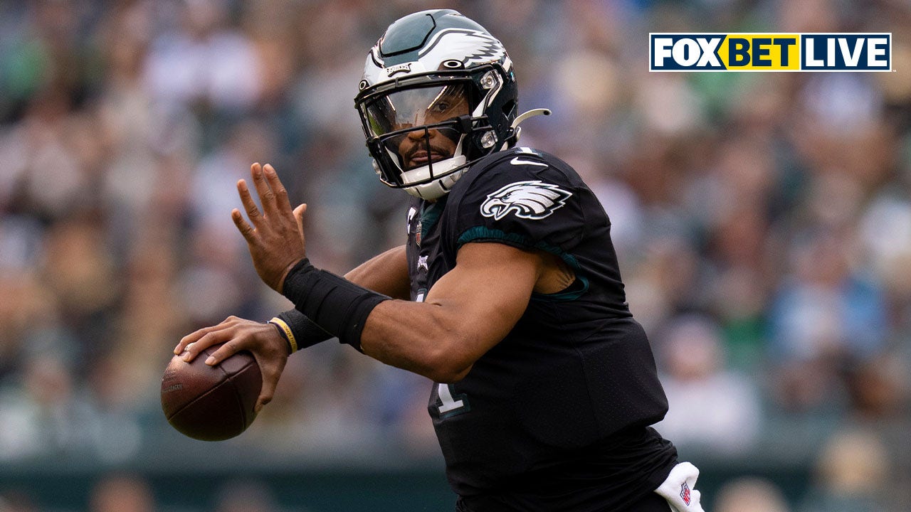 Colin Cowherd: Take the Eagles against a Giants team that performs poorly at home I FOX BET LIVE