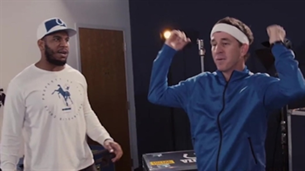 Cooper Manning practices touchdown celebrations with Eric Ebron ' MANNING HOUR