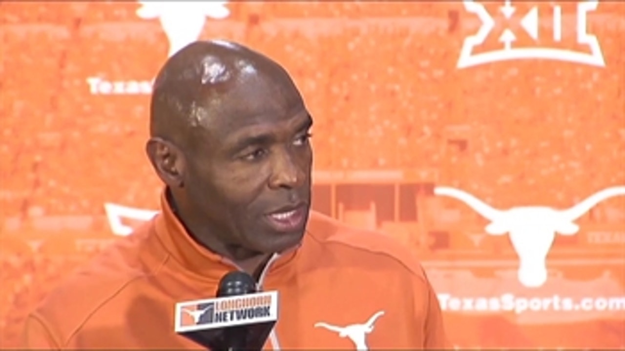 Charlie Strong makes plea for fans continue supporting Texas football