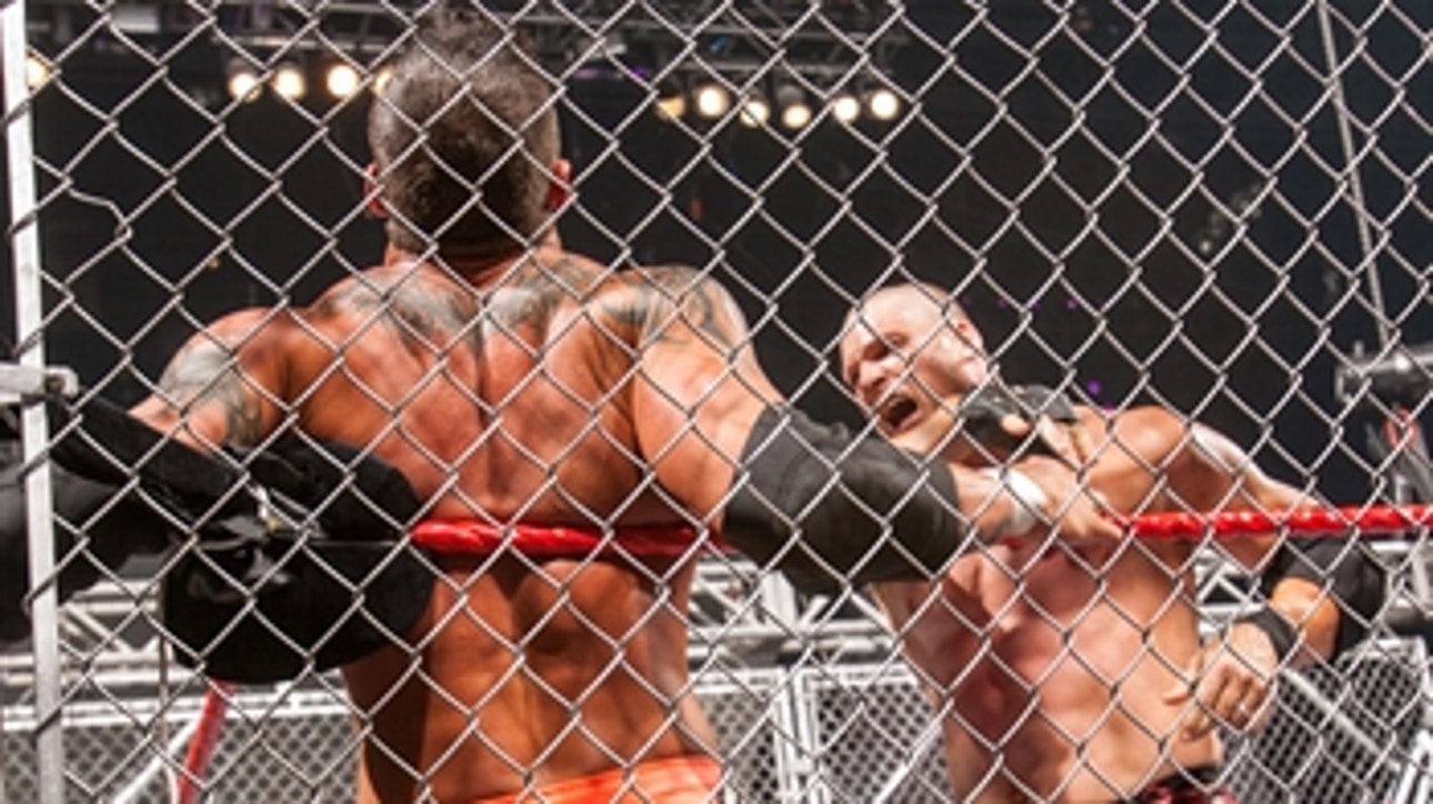 Randy Orton vs. Kane - Steel Cage Match: Raw, Sept. 6, 2004 (Full Match)