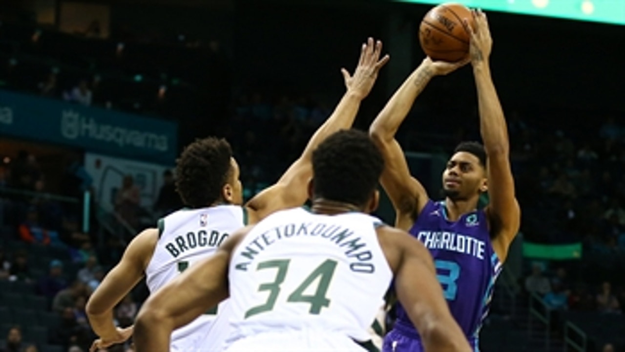 Hornets LIVE To Go: Jeremy Lamb's 21 points help push Hornets past Bucks