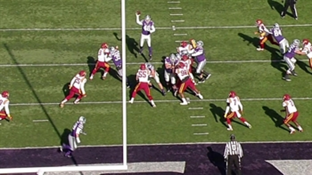 Glenn Gronkowski throws a touchdown pass vs. Iowa State