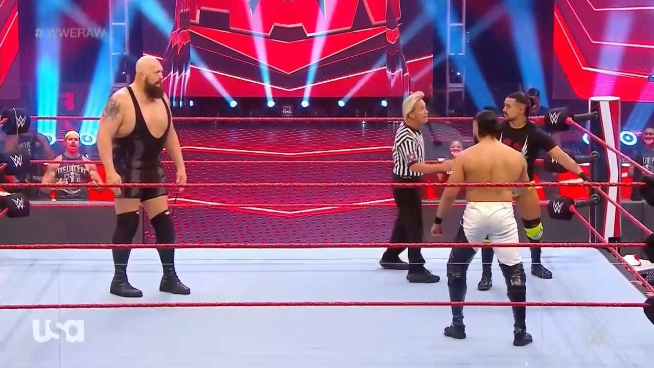 Big Show takes on Andrade and Garza in handicap match ' WWE ON FOX