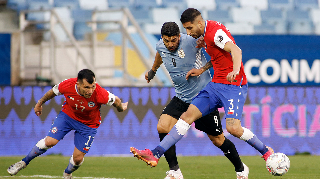 Uruguay keep its Copa America hopes up with 1-1 draw vs. Chile