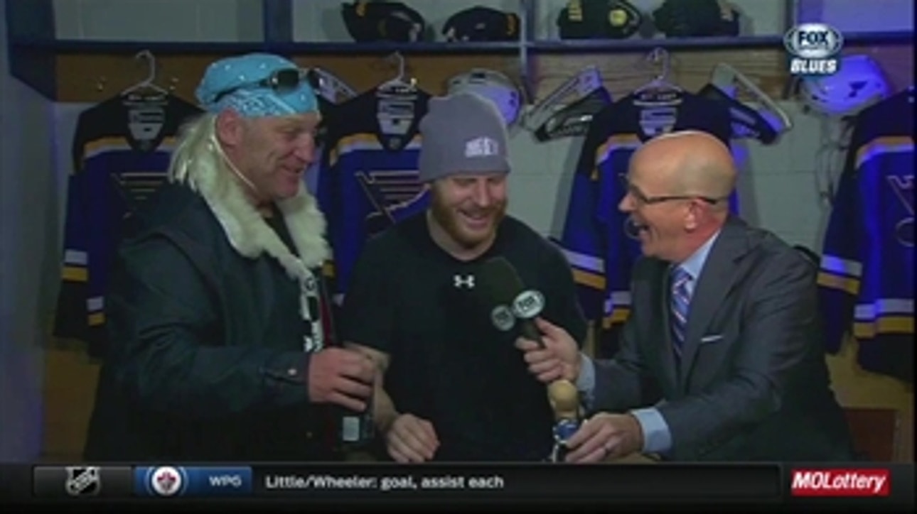 Kid Rock-clad Hull helps present Panger Award to Ott