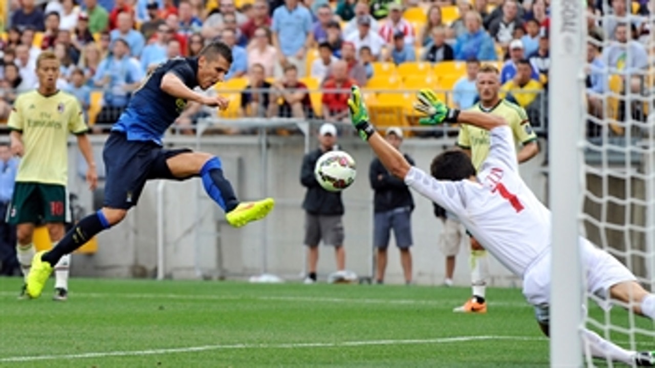 Highlights: AC Milan v Manchester City