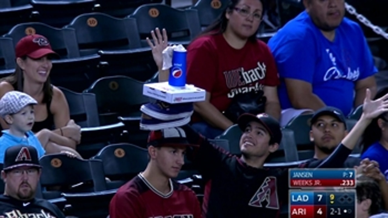 Mariners: Why Rally Shoes on fans heads during MLB playoffs games