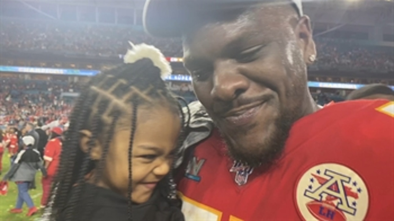 Frank Clark gets emotional with daughter on field after Chiefs win Super Bowl LIV