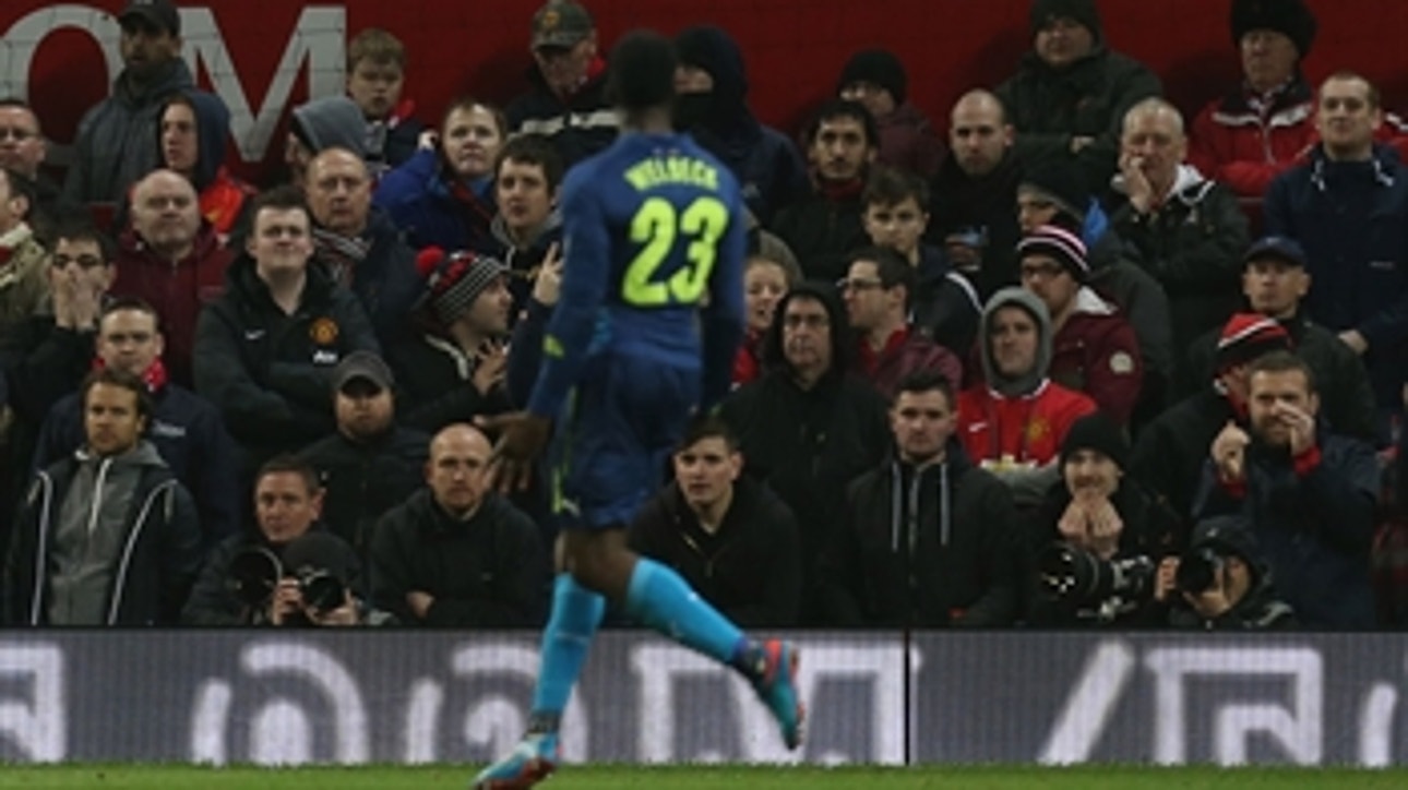 Welbeck puts Arsenal ahead at Old Trafford