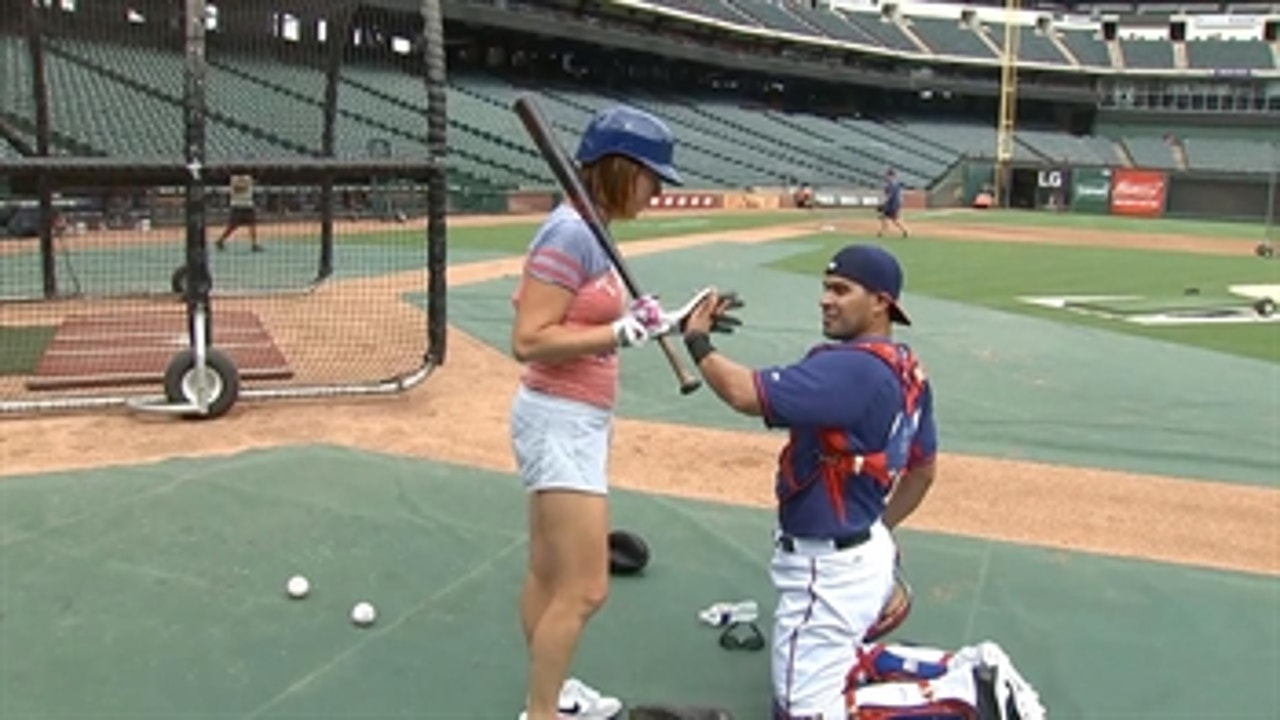 Rangers Insider: Emily Jones takes batting practice