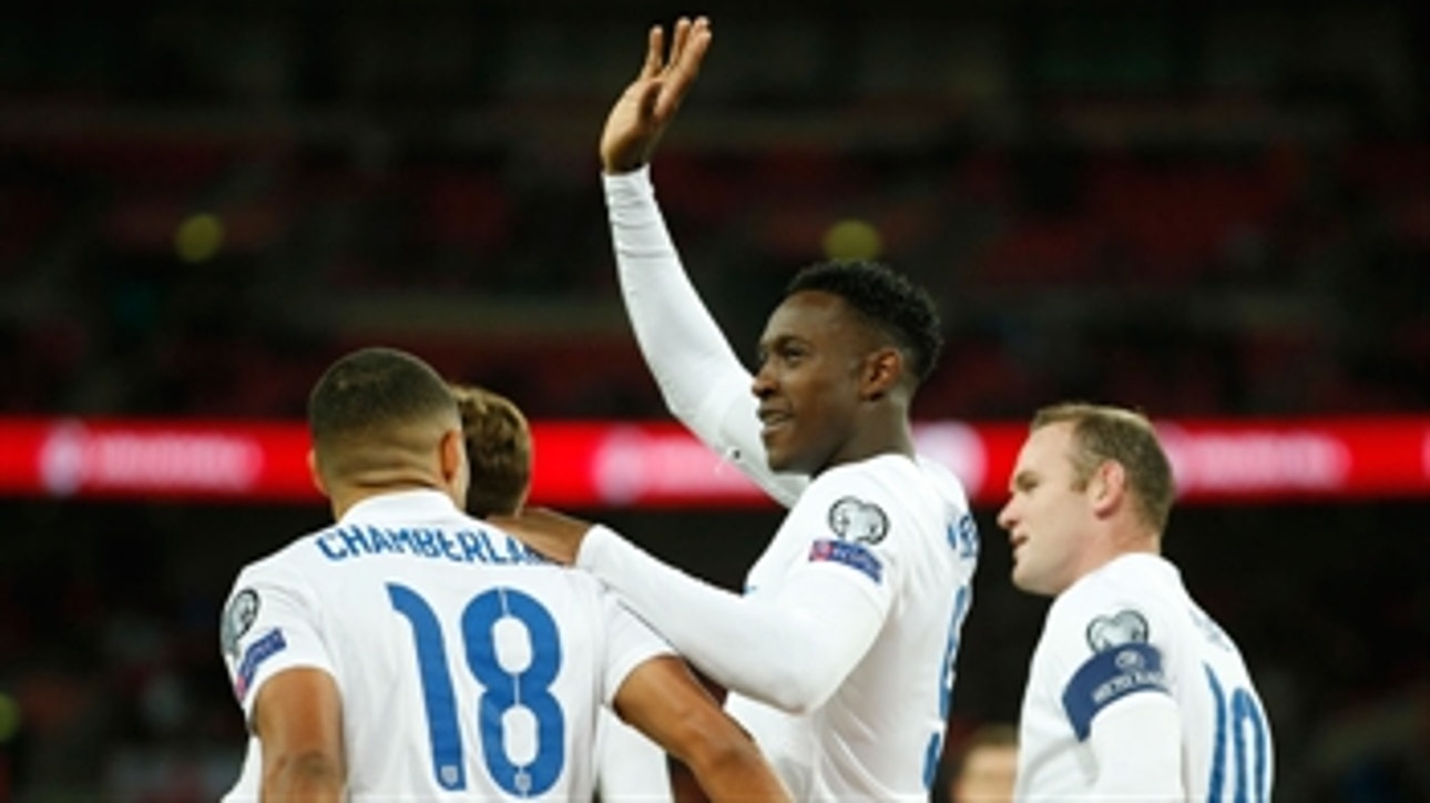 Welbeck makes it 3-0 to England