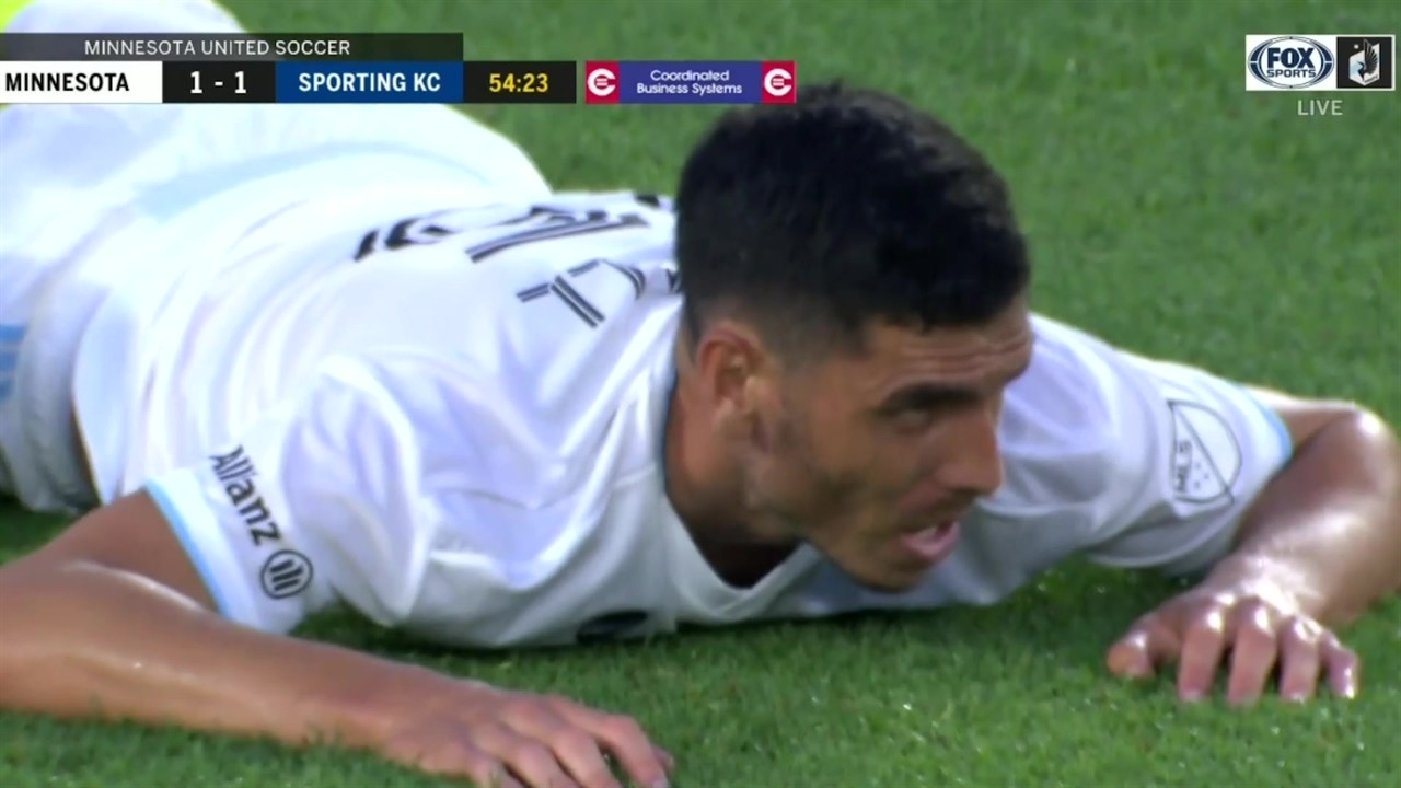 Minnesota United own goal hands Sporting KC 2-1 win