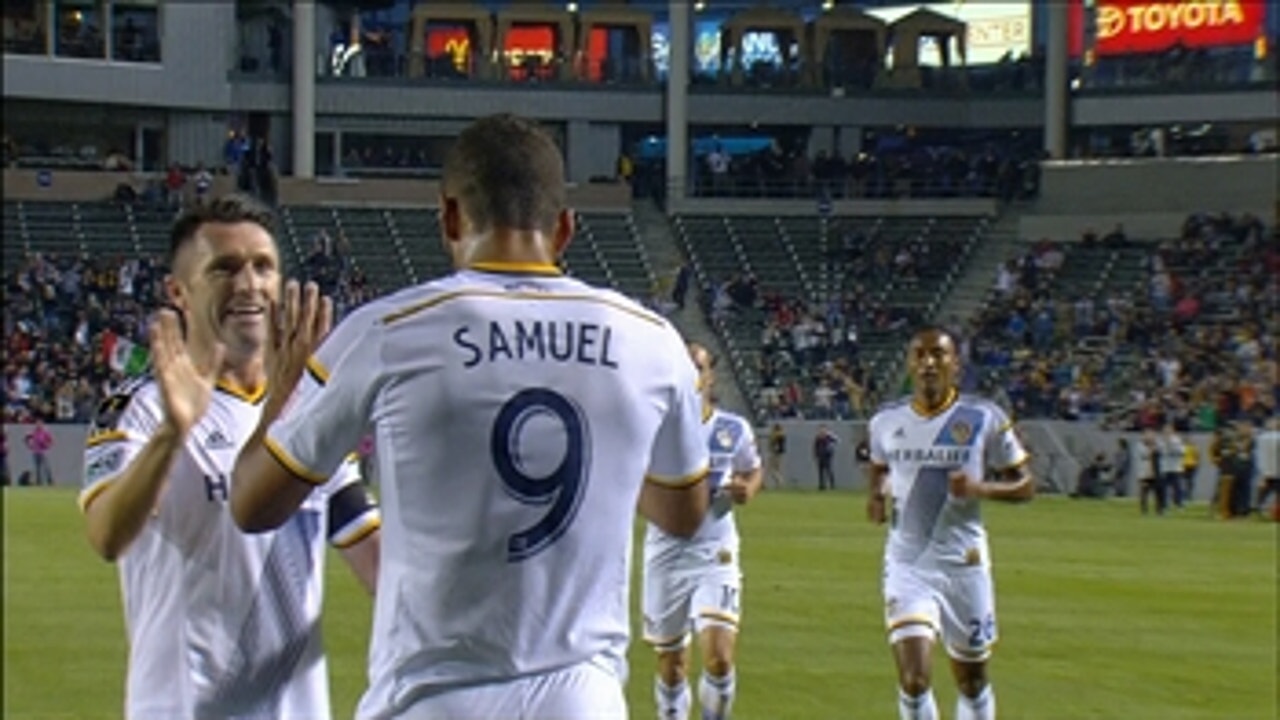 Samuel goal puts LA Galaxy ahead