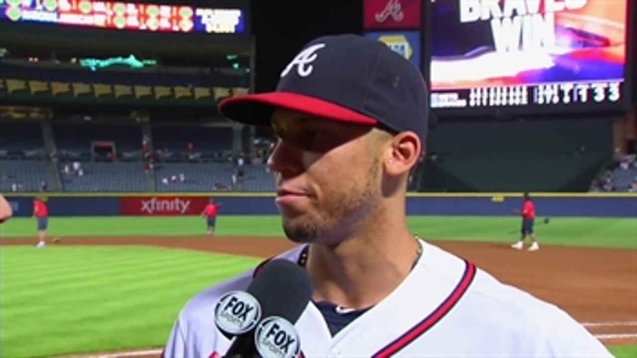 Simmons leads Braves past Mets