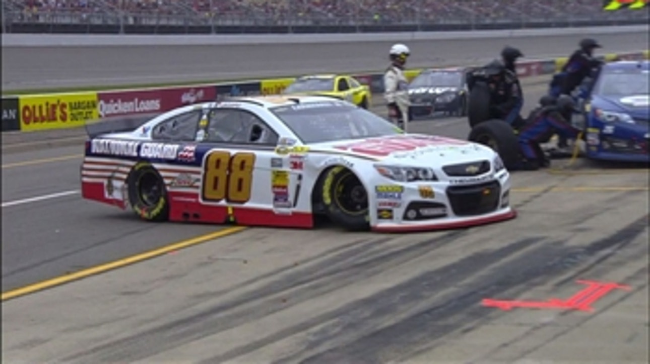 CUP: Larson Spins Dale Jr. on Pit Road - Michigan 2014