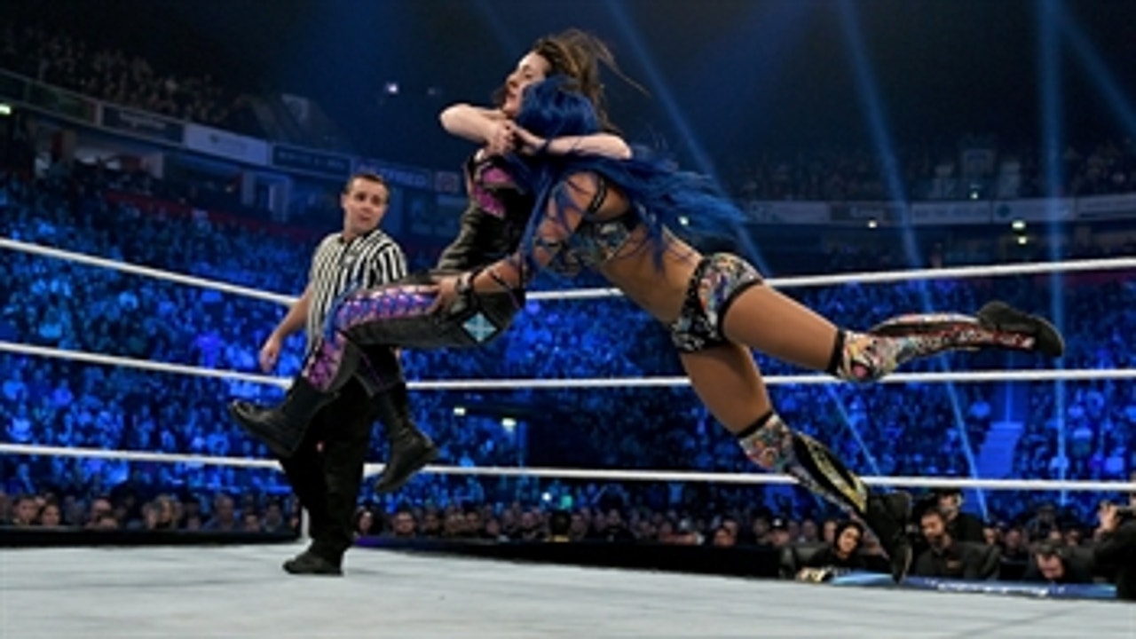 Nikki Cross vs. Sasha Banks: SmackDown, Nov. 8, 2019