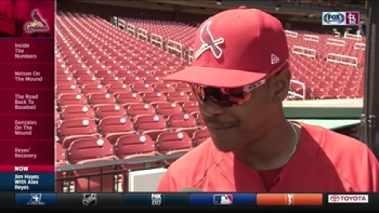 Alex Reyes expects to starting throwing in four weeks