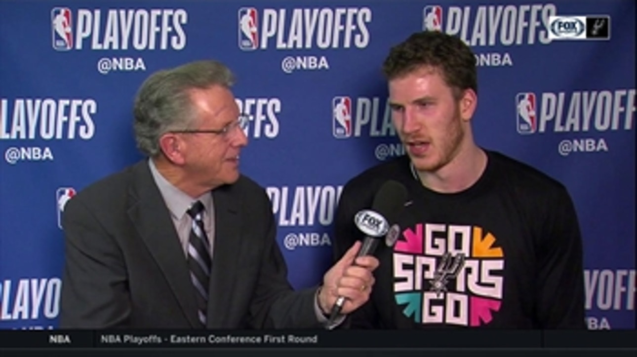 Jakob Poeltl doing all the little things in Spurs win over Nuggets
