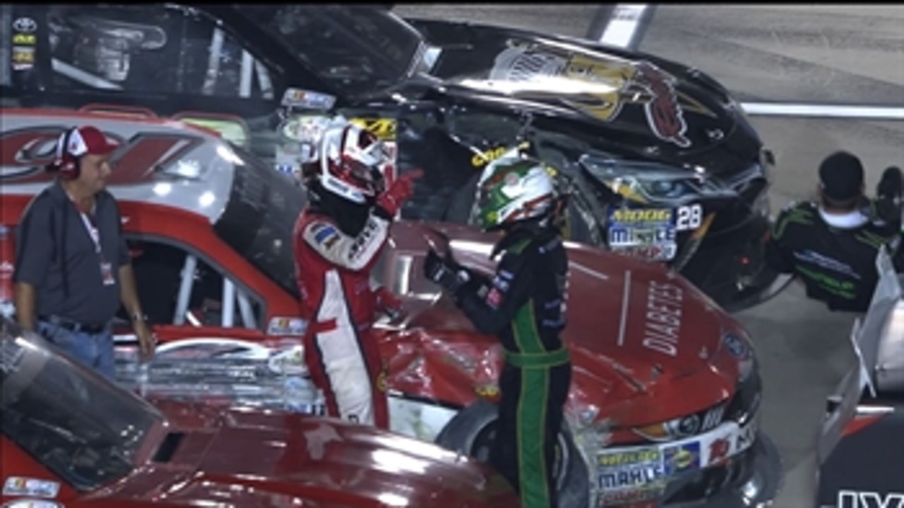 NXS: Tempers Flare on Pit Road - Iowa 2015