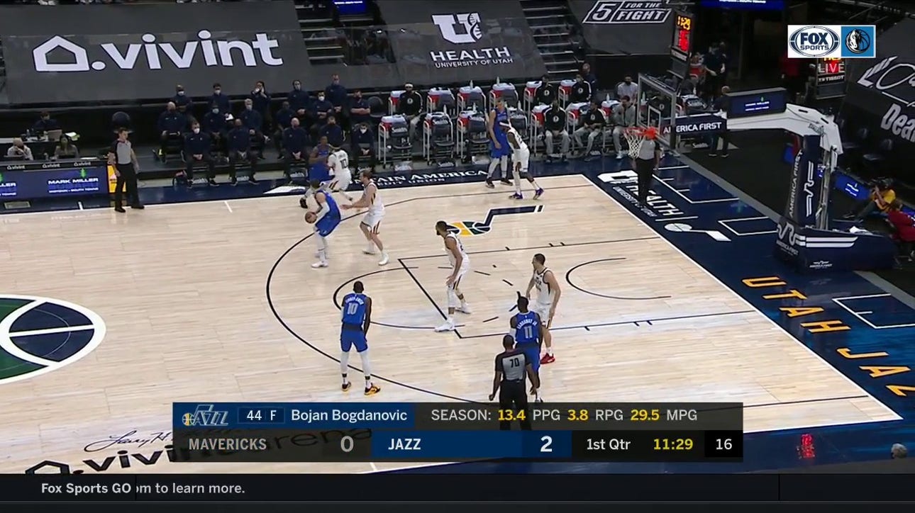 HIGHLIGHTS: Kristaps Porzingis dunks over Rudy Gobert