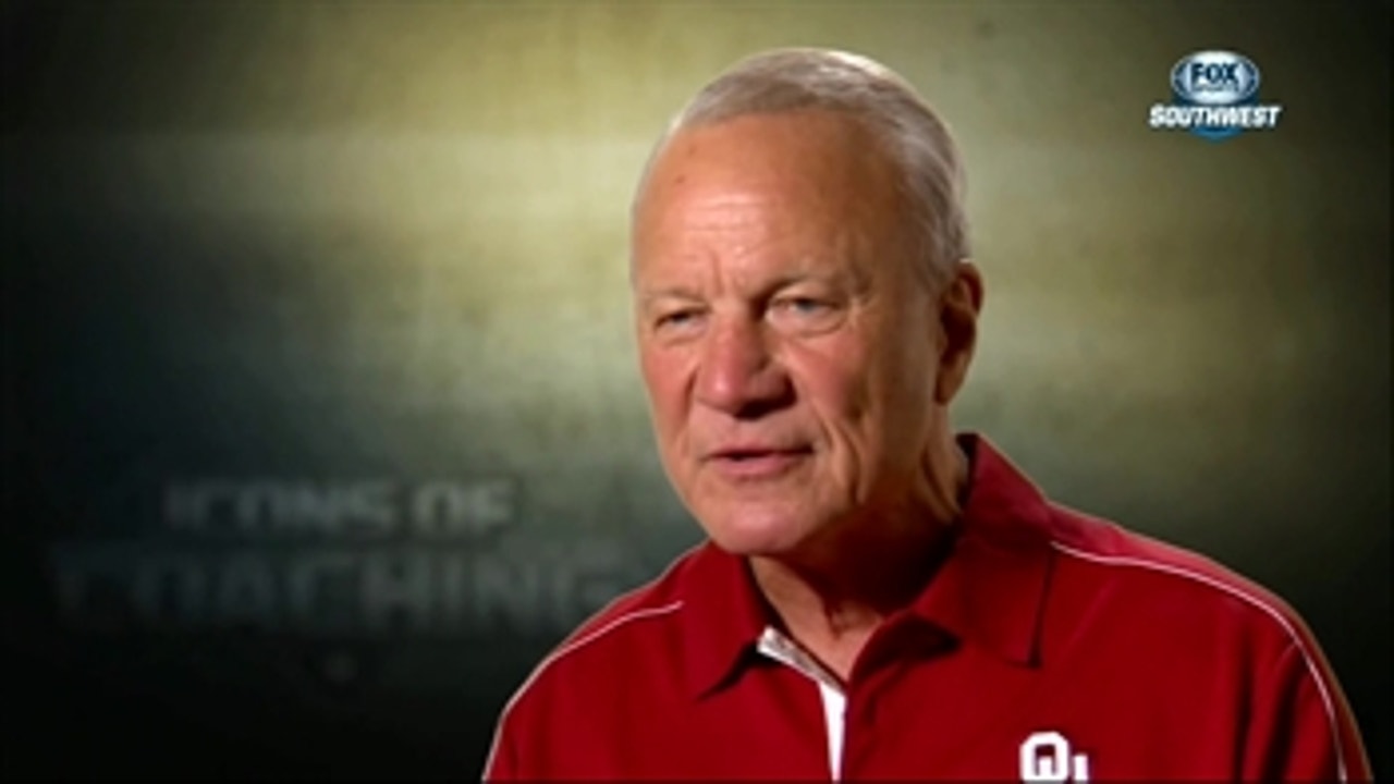 Red River Week: Barry Switzer on the Infamous 1976 Spying Scandal